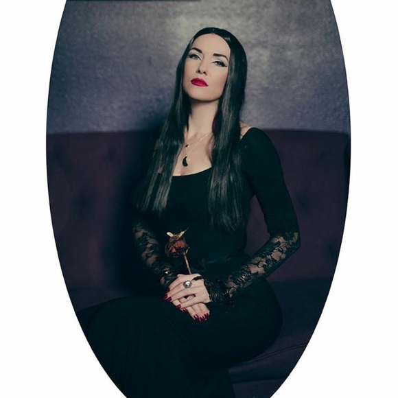 Meet your Posher, Lilah - Picture 3 of 7